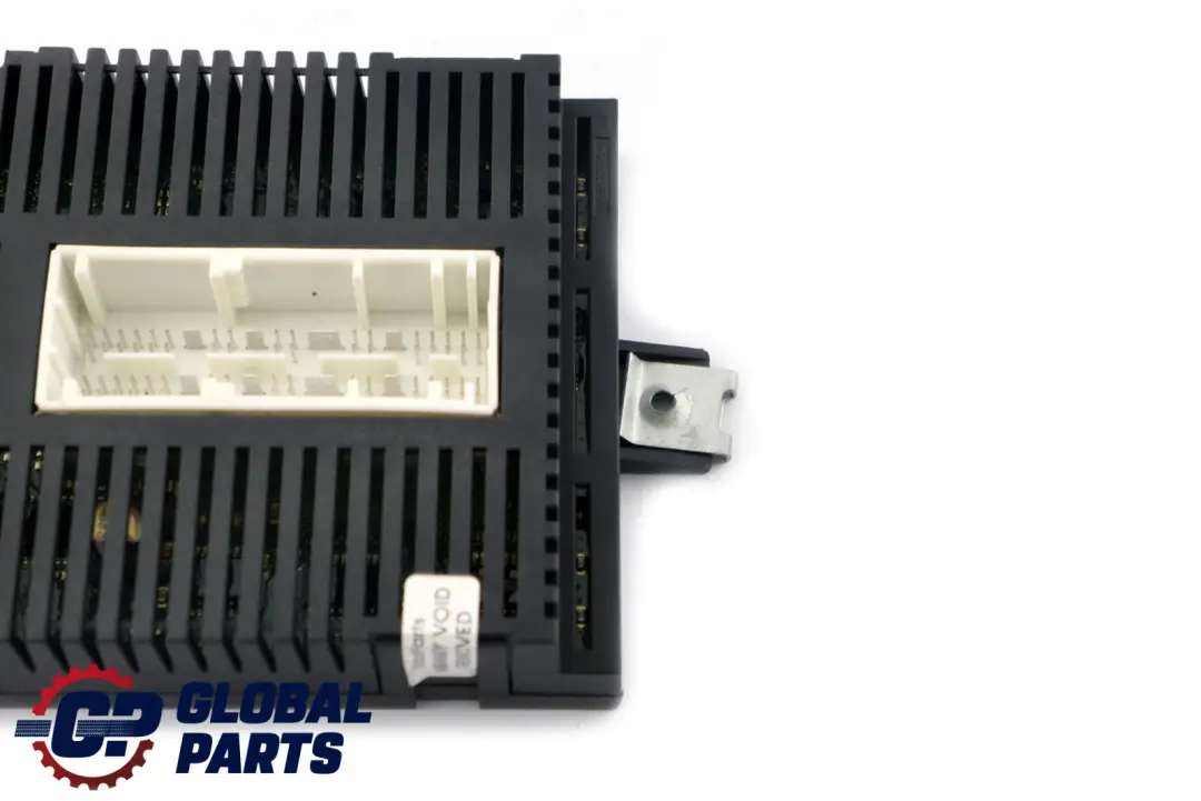 Moduł Sterownik Świateł Lear LME6X AHL do BMW E60 LCI o numerze 9154944 BMW E60 LCI Moduł Sterownik Świateł Lear LME6X AHL - SKU 9154944 - Numer Części 9154944