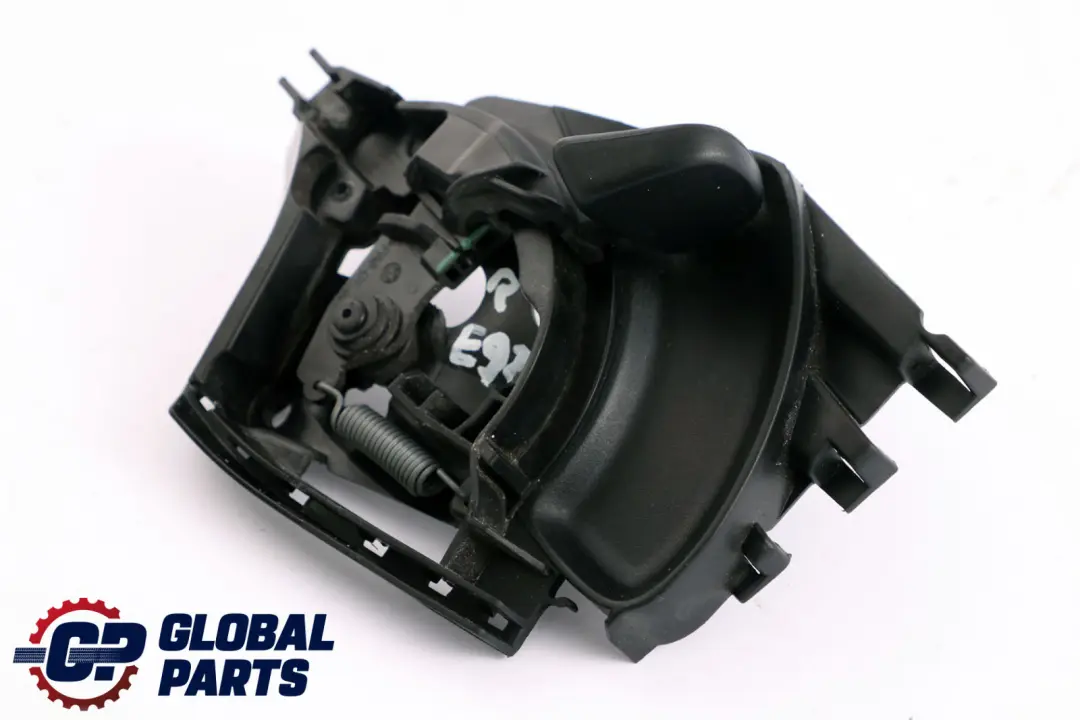 Fotel Prawy Uchwyt Cięgno Dźwignia Fotela do BMW E93 o numerze 9155250 BMW E93 Fotel Prawy Uchwyt Cięgno Dźwignia Fotela - SKU 9155250 - Numer Części 9155250