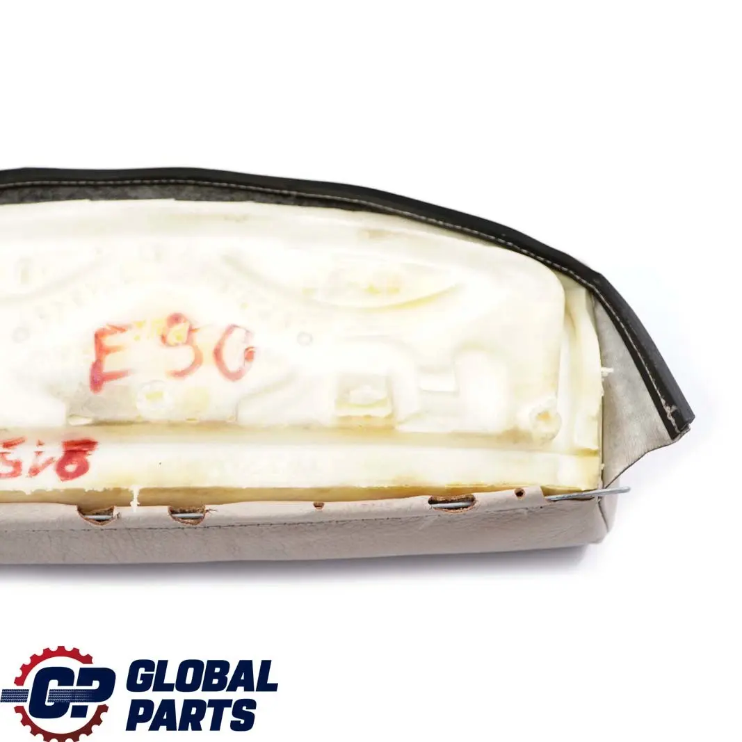 Rivestimento Supporto Cosce Sedile Anteriore In Pelle Beige per BMW E90 E91 con numero di parte 8155978 BMW E90 E91 Rivestimento Supporto Cosce Sedile Anteriore In Pelle Beige - SKU 9155978 - Numero di parte 8155978