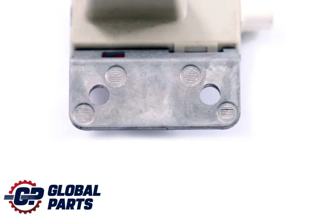 Antenna Aerial Amplifier DAB to BMW 3 Series E93 Convertible Cabrio with Part number 9156653 BMW 3 Series E93 Convertible Cabrio Antenna Aerial Amplifier DAB - SKU 9156653 - Part number 9156653