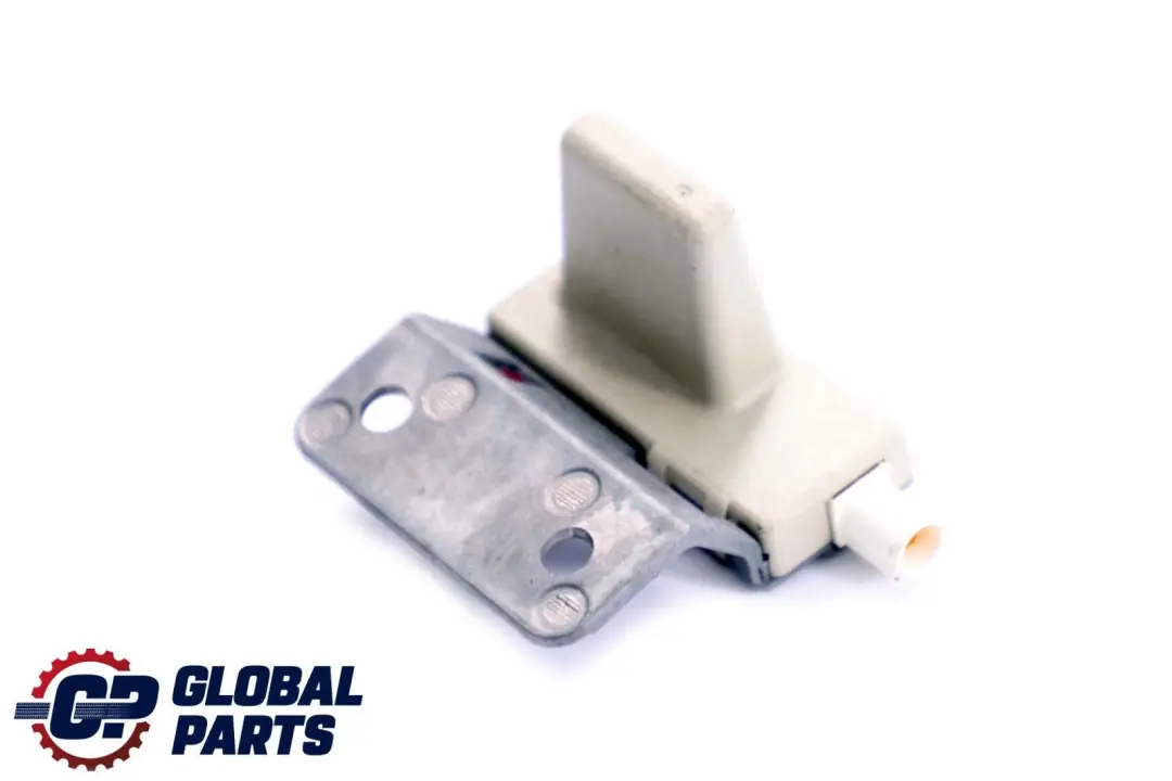 Amplificatore Antenna DAB per BMW E93 Cabrio con numero di parte 9156653 BMW E93 Cabrio Amplificatore Antenna DAB - SKU 9156653 - Numero di parte 9156653