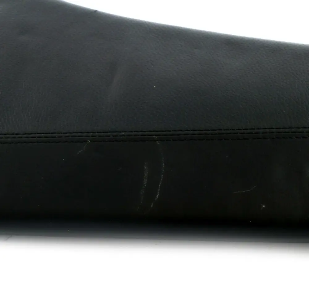 Acabado Esquina Cuero Negro Asiento Trasero Izquierdo para BMW E81 E82 con número de pieza 6984877 BMW E81 E82 Acabado Esquina Cuero Negro Asiento Trasero Izquierdo - SKU 9158971 - Número de pieza 6984877