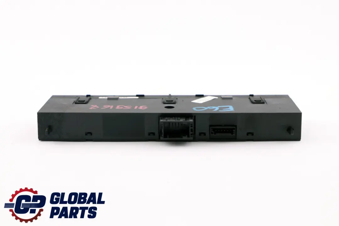 Interrupteur Console Centrale Boutons Centraux PDC Noir pour BMW E60 E61 à propos du numéro de pièce 6985750 BMW E60 E61 Interrupteur Console Centrale Boutons Centraux PDC Noir - SKU 9159168 - Numéro de pièce 6985750