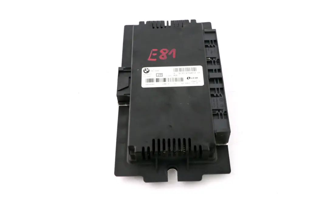 Module d'éclairage NSW Footwell Module PL2 FRM II pour BMW 1 E81 à propos du numéro de pièce 61359159813 BMW 1 E81 Module d'éclairage NSW Footwell Module PL2 FRM II - SKU 9159813 - Numéro de pièce 61359159813