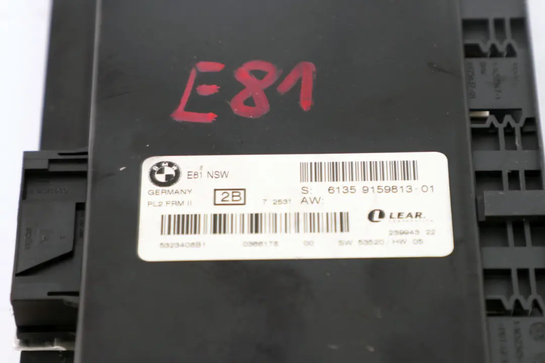 Module d'éclairage NSW Footwell Module PL2 FRM II pour BMW 1 E81 à propos du numéro de pièce 61359159813 BMW 1 E81 Module d'éclairage NSW Footwell Module PL2 FRM II - SKU 9159813 - Numéro de pièce 61359159813