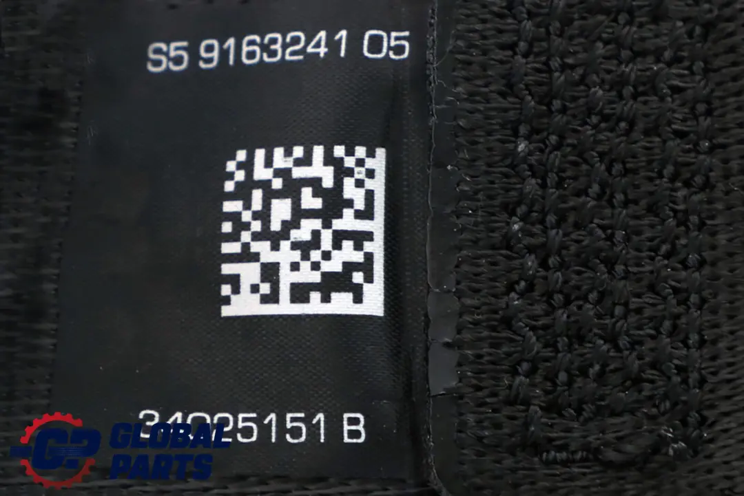 Cintura Sicurezza Superiore Posteriore Centrale Nera per BMW F10 con numero di parte 9163241 BMW F10 Cintura Sicurezza Superiore Posteriore Centrale Nera - SKU 9163241 - Numero di parte 9163241