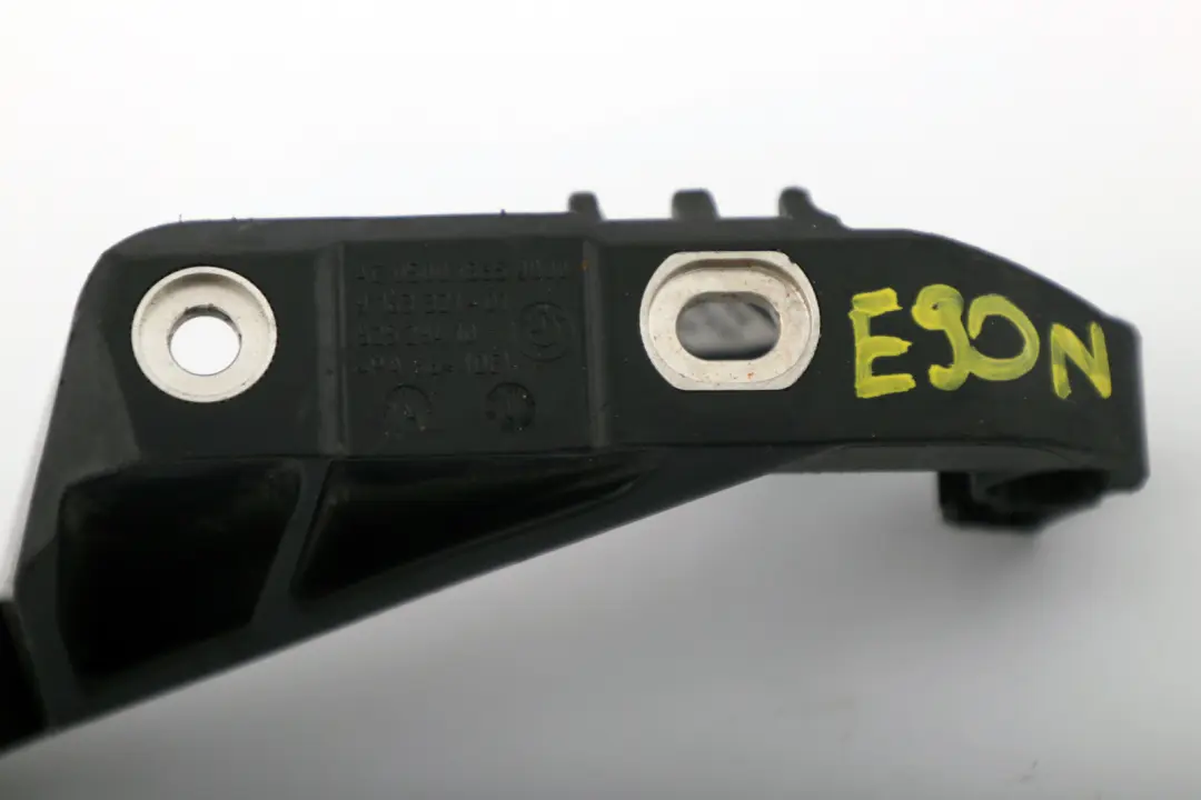 BMW E90 E91 E92 E93 Staffa LCI Tubo di aspirazione Climatizzatore - SKU 9163321 - Numero di parte 9163321