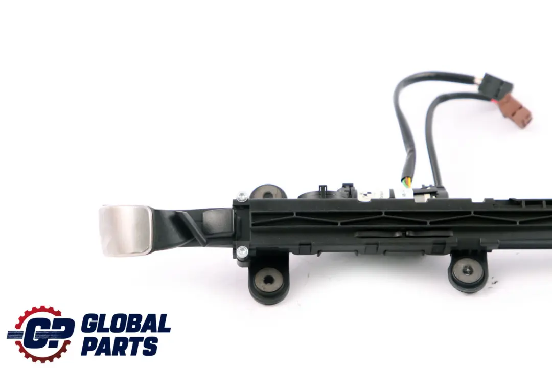 Bras Transmission Ceinture De Sécurité Passager Avant Gauche pour BMW E92 à propos du numéro de pièce 9165377 BMW E92 Bras Transmission Ceinture De Sécurité Passager Avant Gauche - SKU 9165377 - Numéro de pièce 9165377