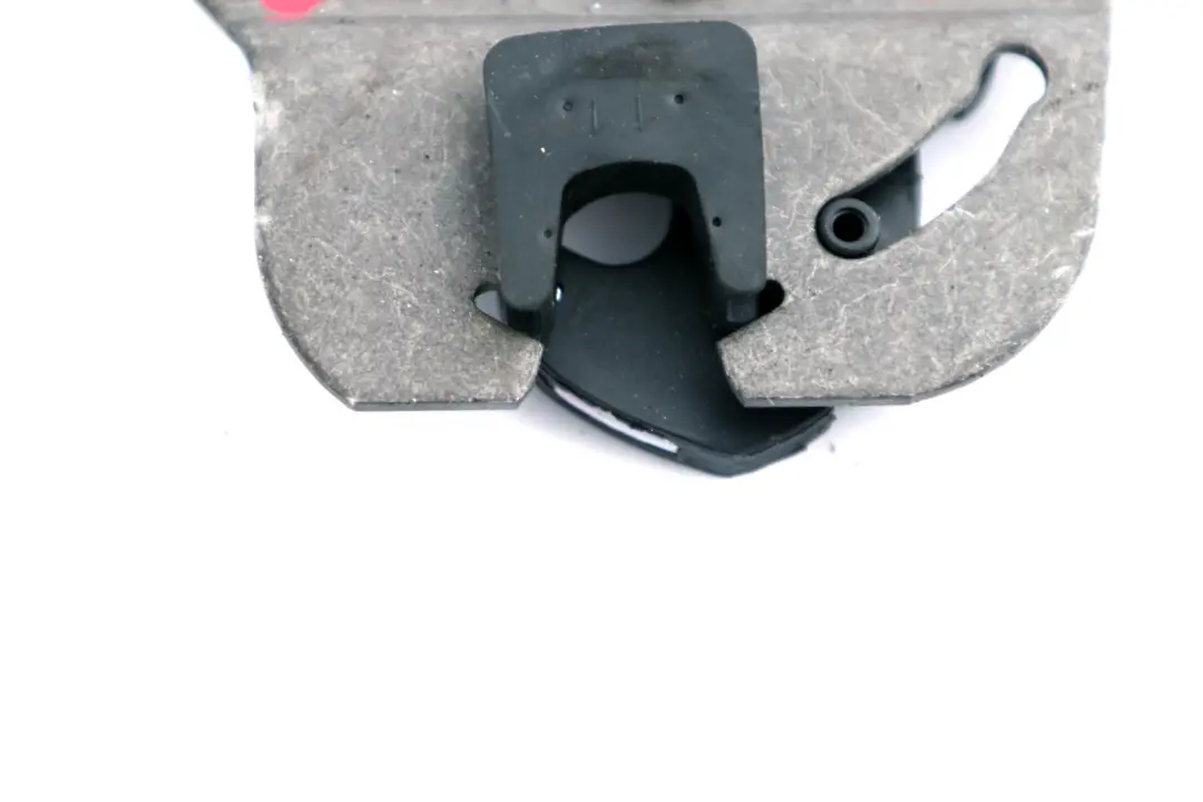 Lock Basis Left N/S Seat Catch Part to BMW 5 Series E60 E60 LCI with Part number 7142261 BMW 5 Series E60 E60 LCI Lock Basis Left N/S Seat Catch Part - SKU 9165861 - Part number 7142261