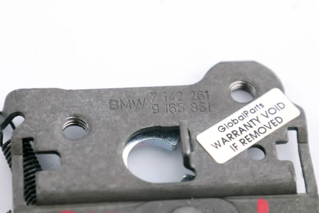 Chiusura Base SX 5220 per BMW E60 LCI con numero di parte 7142261 BMW E60 LCI Chiusura Base SX 5220 - SKU 9165861 - Numero di parte 7142261