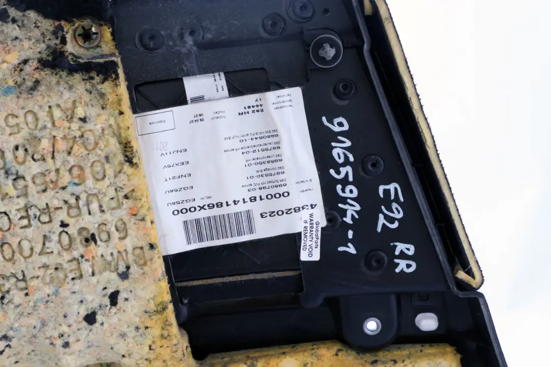 Door Card Lining Black Anthracite Trim Panel Rear Right O/S to BMW 3 Series E92 1 with Part number 9165914 BMW 3 Series E92 1 Door Card Lining Black Anthracite Trim Panel Rear Right O/S - SKU 9165914-1 - Part number 9165914