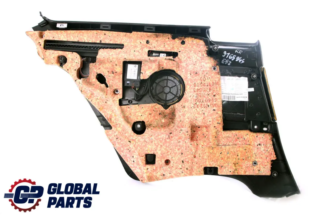 Trasero Derecho Lateral Panel Revestimiento Tela Alcantara para BMW Serie 3 E92 con número de pieza 9165944 BMW Serie 3 E92 Trasero Derecho Lateral Panel Revestimiento Tela Alcantara - SKU 9165944 - Número de pieza 9165944