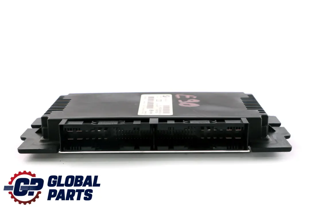 Modulo di controllo luci vano piedi AHL PL2 FRMII 6135 per BMW E90 con numero di parte 9166709 BMW E90 Modulo di controllo luci vano piedi AHL PL2 FRMII 6135 - SKU 9166709 - Numero di parte 9166709