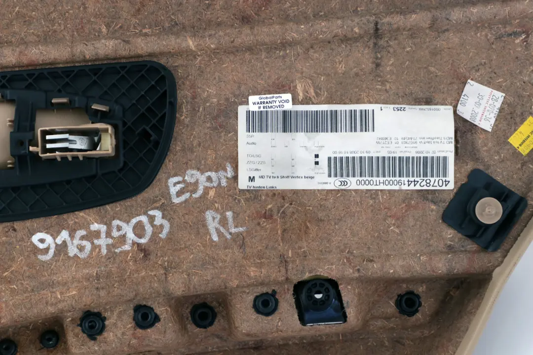 BMW E90 LCI Boczek Panel Drzwi Lewy Tył Beż - SKU 9167903 - Numer Części 9167903