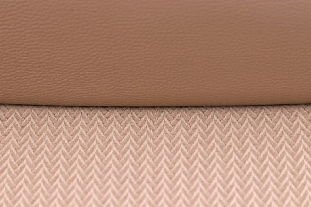 Trasera Izquierda Forro Tarjeta Puerta Beige Tela Trim para BMW E90 LCI con número de pieza 9167903 BMW E90 LCI Trasera Izquierda Forro Tarjeta Puerta Beige Tela Trim - SKU 9167903 - Número de pieza 9167903