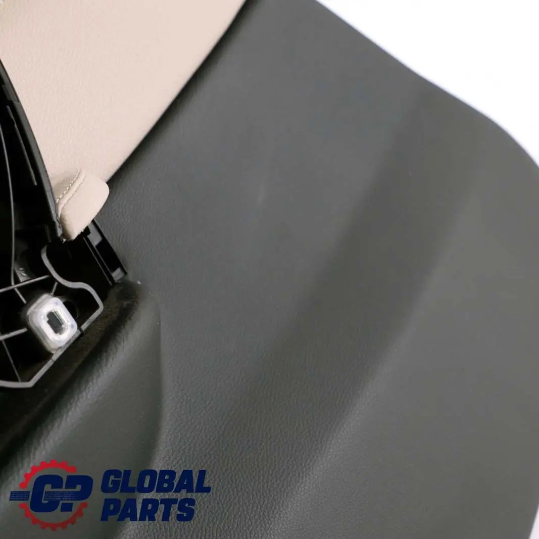Panel de Tarjeta de Puerta Trasera Izquierda de Cuero Dakota Oyster para BMW E90 LCI con número de pieza 9167911 BMW E90 LCI Panel de Tarjeta de Puerta Trasera Izquierda de Cuero Dakota Oyster - SKU 9167911 - Número de pieza 9167911