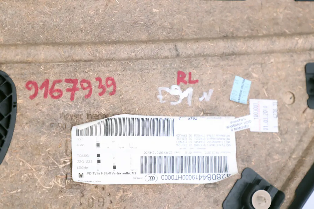 Panneau Portieres Tissu Arriere Gauche Anthracite pour BMW 3 E90 E91 LCI à propos du numéro de pièce 9167939 BMW 3 E90 E91 LCI Panneau Portieres Tissu Arriere Gauche Anthracite - SKU 9167939 - Numéro de pièce 9167939