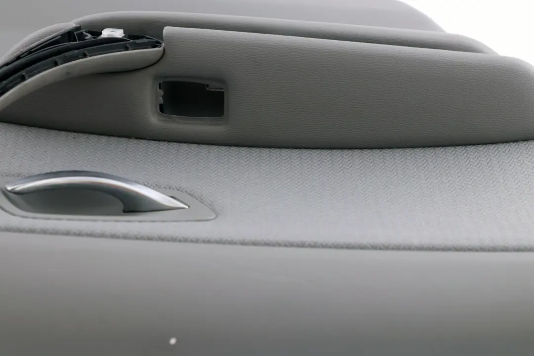 BMW E90 LCI Boczek Panel Drzwi Lewy Tył Szary - SKU 9167941 - Numer Części 9167941
