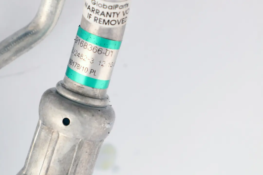 Conduite D'Aspiration Vaporisateur Compresseur pour BMW E81 E87N LCI E90 E91 à propos du numéro de pièce 9168366 BMW E81 E87N LCI E90 E91 Conduite D'Aspiration Vaporisateur Compresseur - SKU 9168366 - Numéro de pièce 9168366