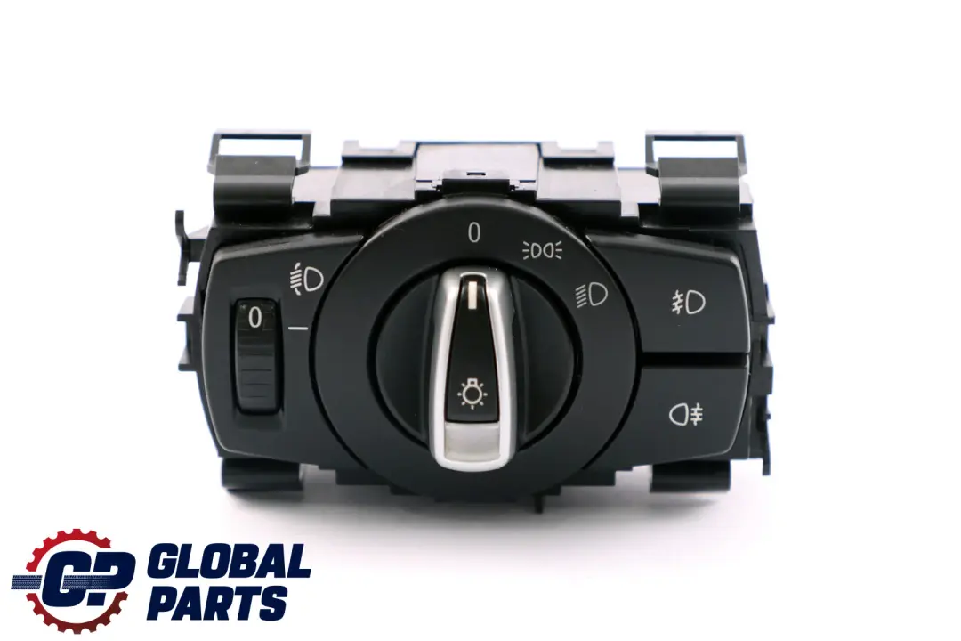 Panel Przełącznik Włącznik Świateł do BMW E82 E90 E91 LCI o numerze 61319169405 BMW E82 E90 E91 LCI Panel Przełącznik Włącznik Świateł - SKU 9169405 - Numer Części 61319169405