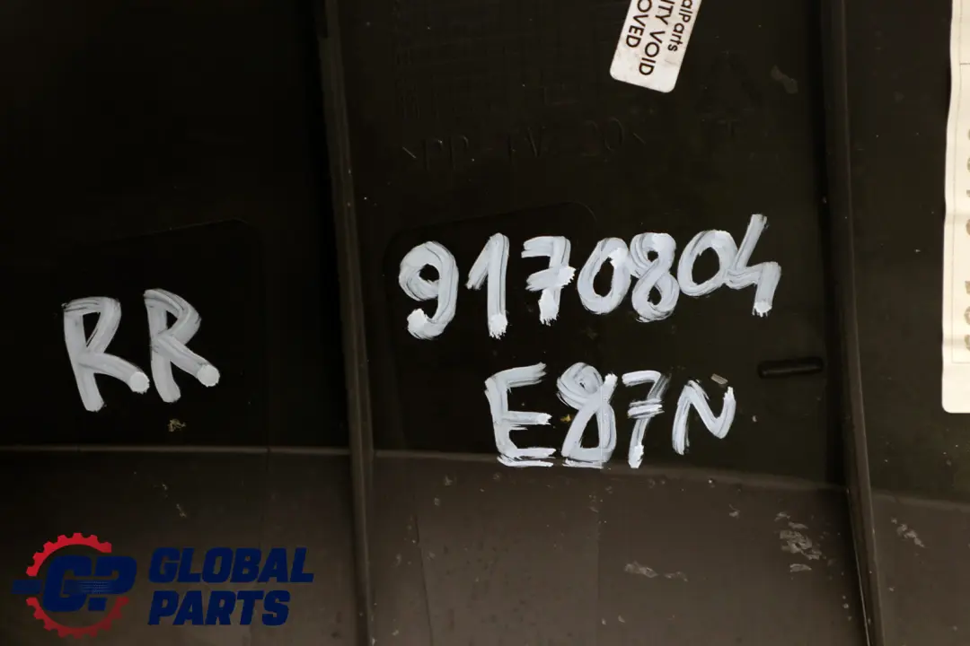 Boczek kanapy oparcia prawy do BMW E87 LCI o numerze 9170804 BMW E87 LCI Boczek kanapy oparcia prawy - SKU 9170804 - Numer Części 9170804