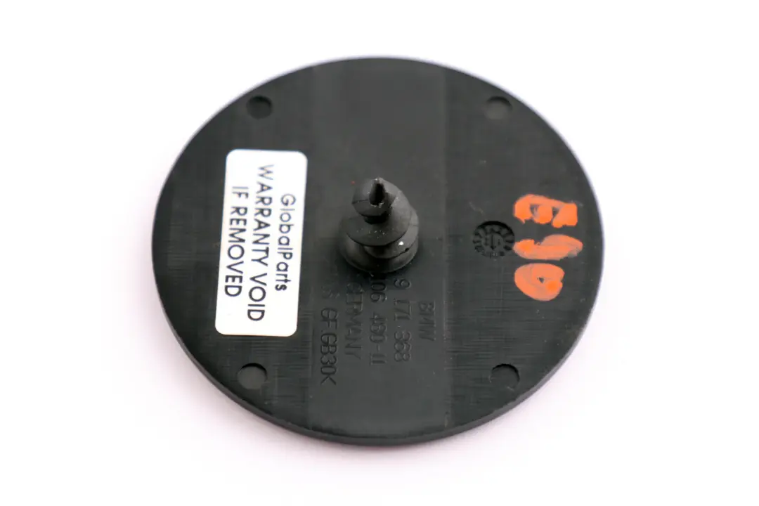 Gancio Anello Elemento Con Vite Filettata D=62M per BMW X3 E60 E87 E83 E90 con numero di parte 9171368 BMW X3 E60 E87 E83 E90 Gancio Anello Elemento Con Vite Filettata D=62M - SKU 9171368 - Numero di parte 9171368