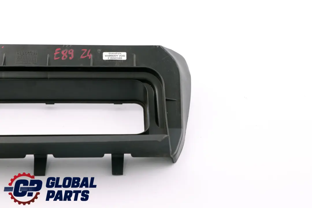 Cadre d'habillage de la gaine centrale d'aération pour BMW Z4 E89 à propos du numéro de pièce 9171514 BMW Z4 E89 Cadre d'habillage de la gaine centrale d'aération - SKU 9171514 - Numéro de pièce 9171514