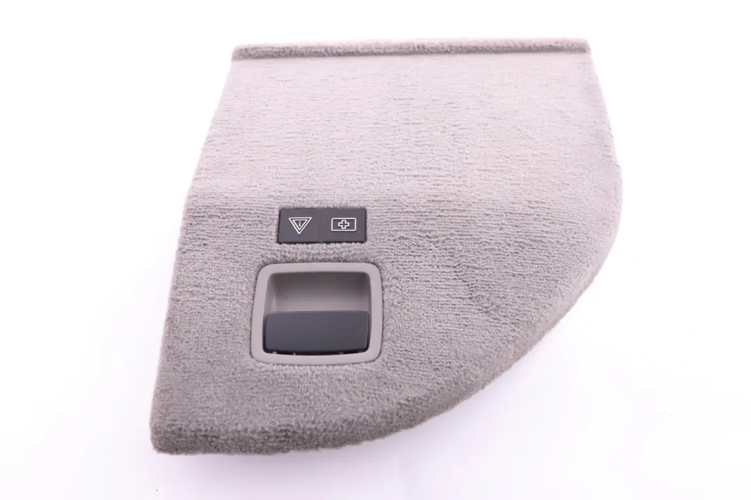 Coperchio della linguetta del bagagliaio Grigio Sinistro per BMW E91 con numero di parte 9172857 BMW E91 Coperchio della linguetta del bagagliaio Grigio Sinistro - SKU 9172857 - Numero di parte 9172857