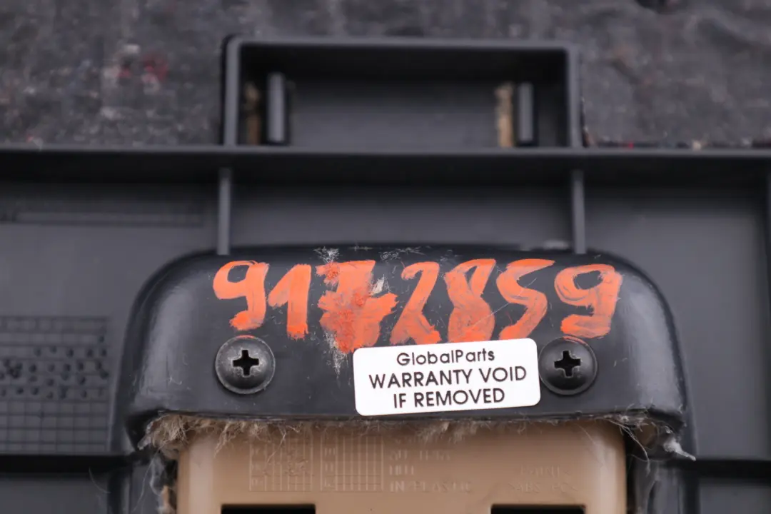 Trunk Carpet Flap Boot Cream Beige Rear Left N/S to BMW 3 Series E91 LCI with Part number 9172859 BMW 3 Series E91 LCI Trunk Carpet Flap Boot Cream Beige Rear Left N/S - SKU 9172859 - Part number 9172859