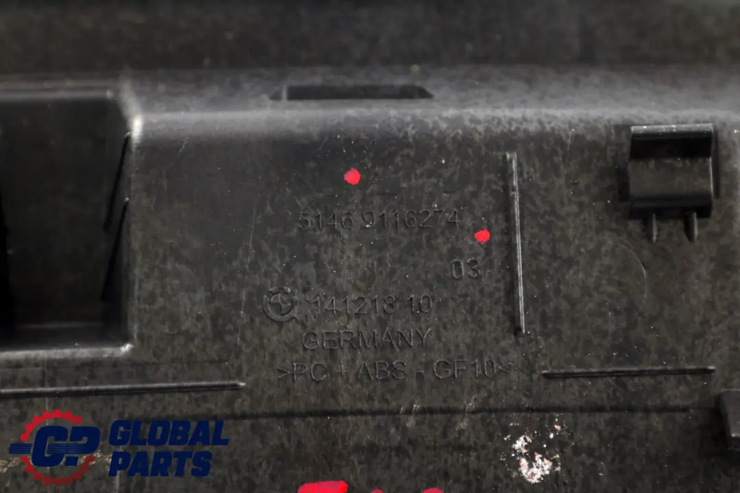 Podszybie Kratka Wlot Powietrza 9116274 do BMW F10 o numerze 9173447 BMW F10 Podszybie Kratka Wlot Powietrza 9116274 - SKU 9173447 - Numer Części 9173447