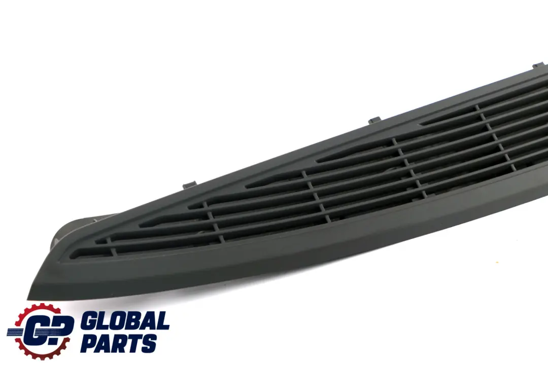 Rejilla De Ventilacion De La Ventana Trasera Negro 9116274 para BMW F10 con número de pieza 9173447 BMW F10 Rejilla De Ventilacion De La Ventana Trasera Negro 9116274 - SKU 9173447 - Número de pieza 9173447
