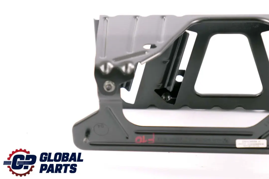 Bracket Holder Camera System to BMW 5 Series F10 F11 with Part number 9174270 BMW 5 Series F10 F11 Bracket Holder Camera System - SKU 9174270 - Part number 9174270