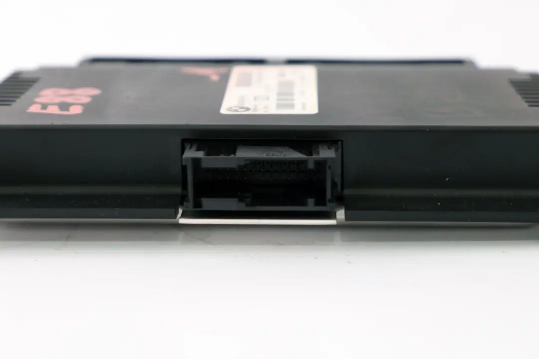 Modulo luci Vano Piedi Unità Controllo ECU NSW PL2 FRM II per BMW E88 con numero di parte 9175652 BMW E88 Modulo luci Vano Piedi Unità Controllo ECU NSW PL2 FRM II - SKU 9175652-1 - Numero di parte 9175652