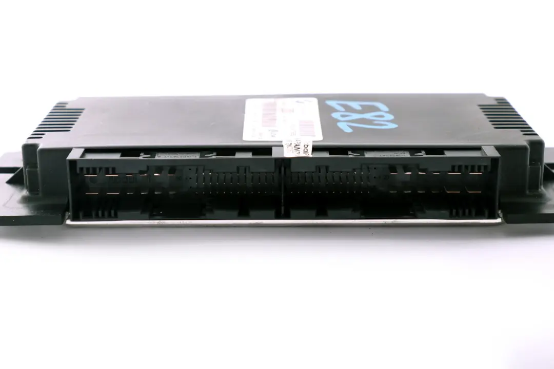 1er E82 Fußraumleuchtenmodul Steuergerät ECU NSW PL2 FRM II für BMW mit Teilenummer 9175652 BMW 1er E82 Fußraumleuchtenmodul Steuergerät ECU NSW PL2 FRM II - SKU 9175652 - Teilenummer 9175652