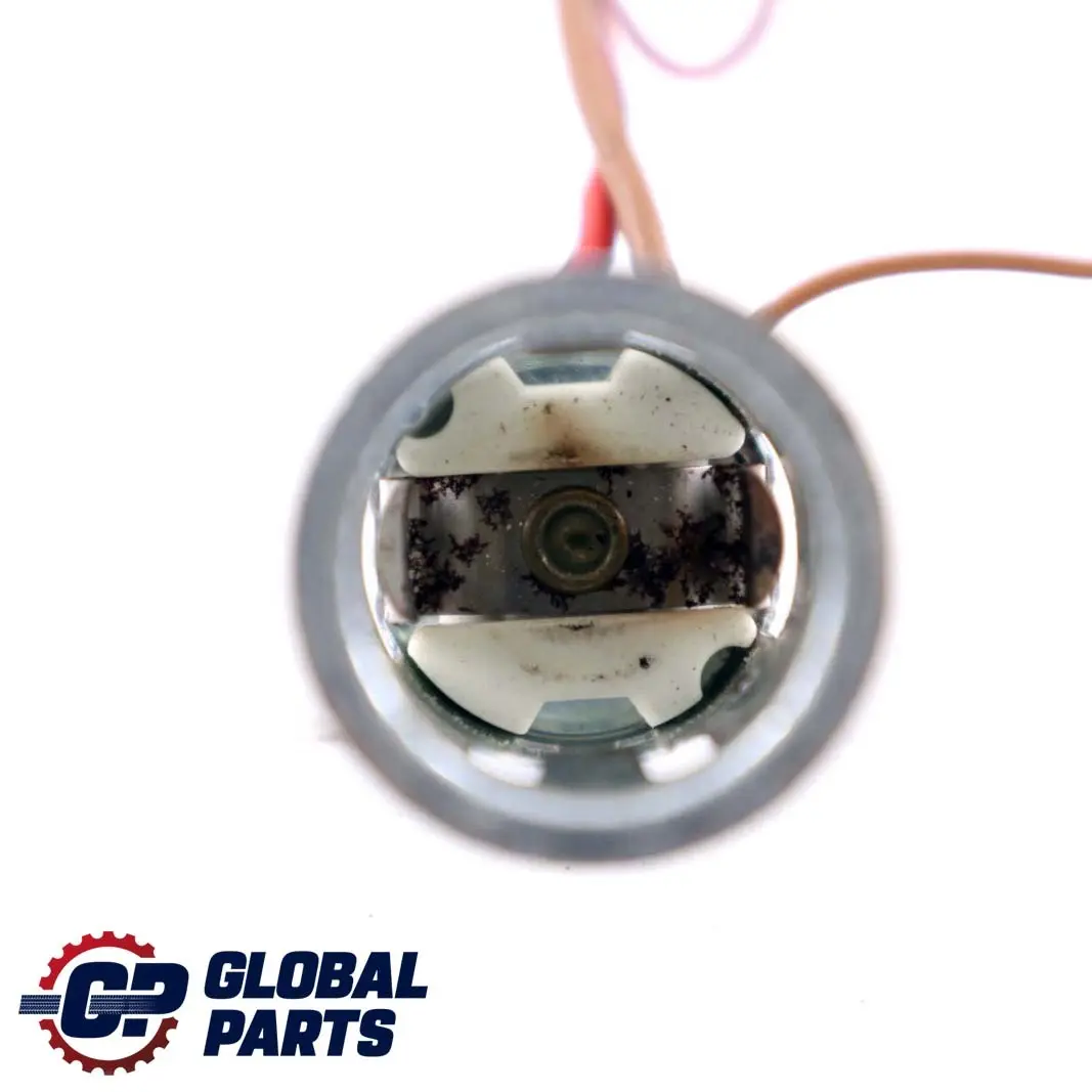 Steckdose Anzünder mit LED für BMW 1 3 er E81 E87 E90 E91 mit Teilenummer 9175932 BMW 1 3 er E81 E87 E90 E91 Steckdose Anzünder mit LED - SKU 9175932 - Teilenummer 9175932