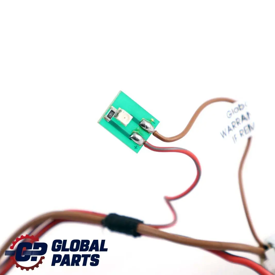 BMW 1 3 er E81 E87 E90 E91 Steckdose Anzünder mit LED - SKU 9175932 - Teilenummer 9175932