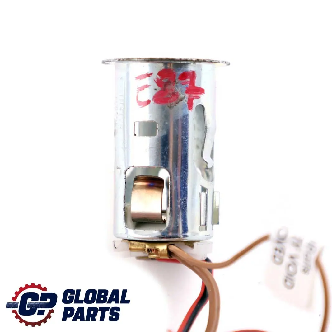 BMW 1 3 er E81 E87 E90 E91 Steckdose Anzünder mit LED - SKU 9175932 - Teilenummer 9175932