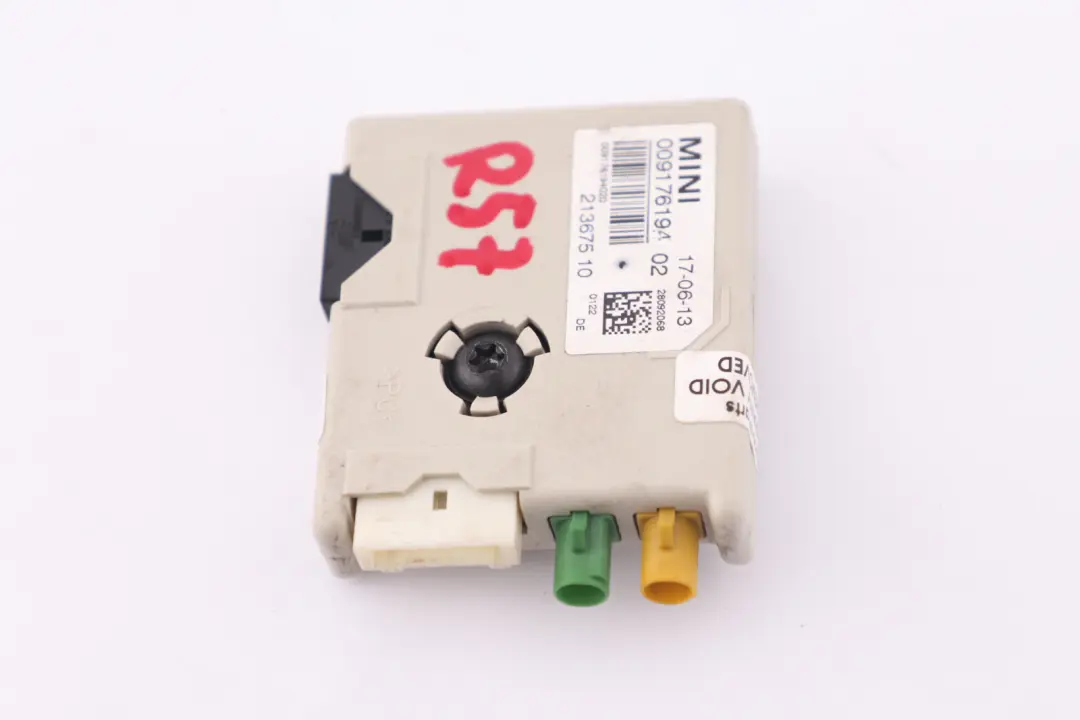 Radio Aerial Antenna Amplifier FM to Mini Cooper R57 R58 R59 with Part number 9176194 Mini Cooper R57 R58 R59 Radio Aerial Antenna Amplifier FM - SKU 9176194 - Part number 9176194