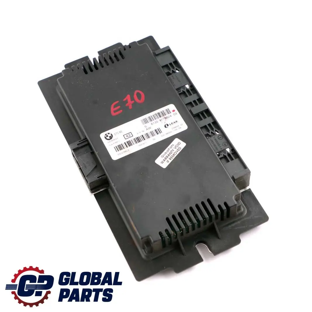 Footwell Light Control Module Unit LEAR PL4 FRM II to BMW X5 E70 with Part number 9176824 BMW X5 E70 Footwell Light Control Module Unit LEAR PL4 FRM II - SKU 9176824 - Part number 9176824