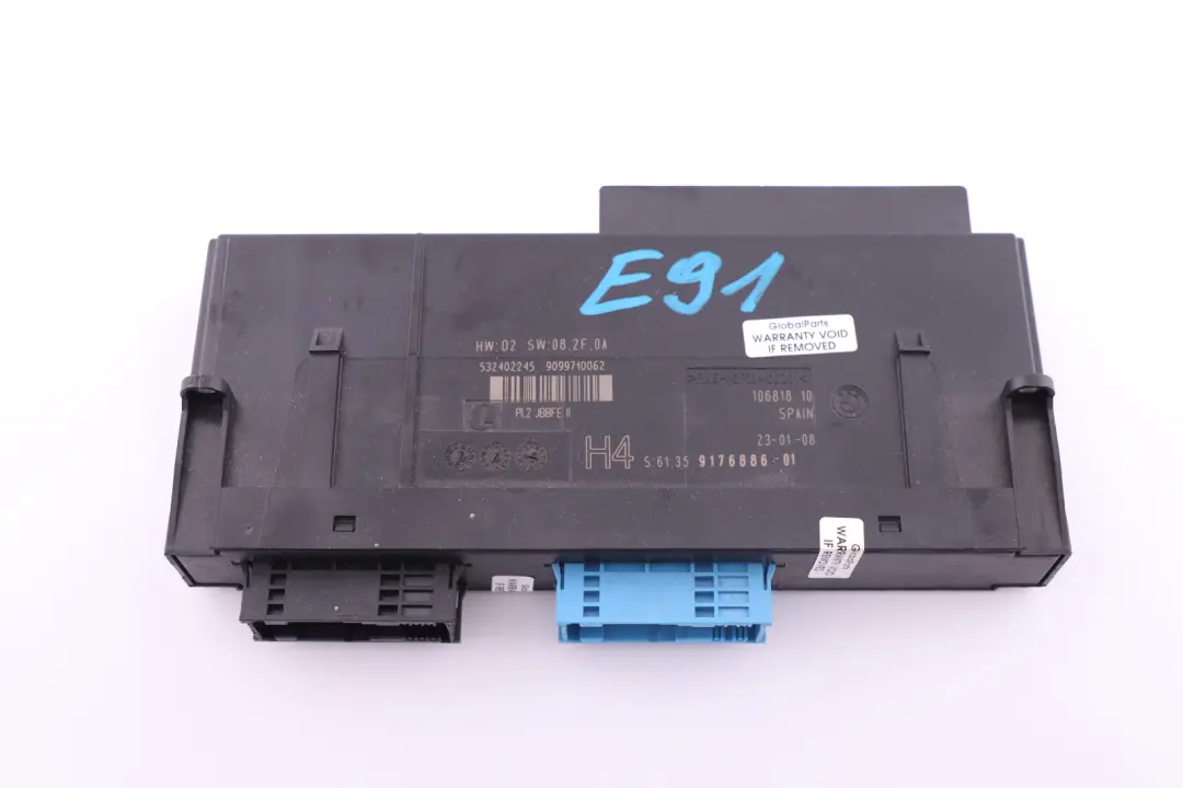 ecu Karosserieelektronik-Modul H4 Commande 6135 pour BMW 3 E91 à propos du numéro de pièce 9176886 BMW 3 E91 ecu Karosserieelektronik-Modul H4 Commande 6135 - SKU 9176886 - Numéro de pièce 9176886