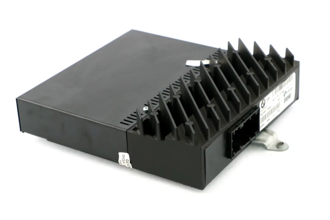 Amplificatore Hifi Sistema di altoparlanti per BMW E88 con numero di parte 9177232 BMW E88 Amplificatore Hifi Sistema di altoparlanti - SKU 9177232 - Numero di parte 9177232