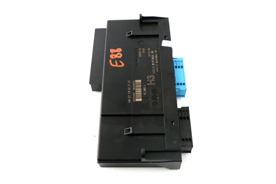Moduł Sterownik Komfortu ECU H3 do BMW E88 o numerze 9177985 BMW E88 Moduł Sterownik Komfortu ECU H3 - SKU 9177985 - Numer Części 9177985