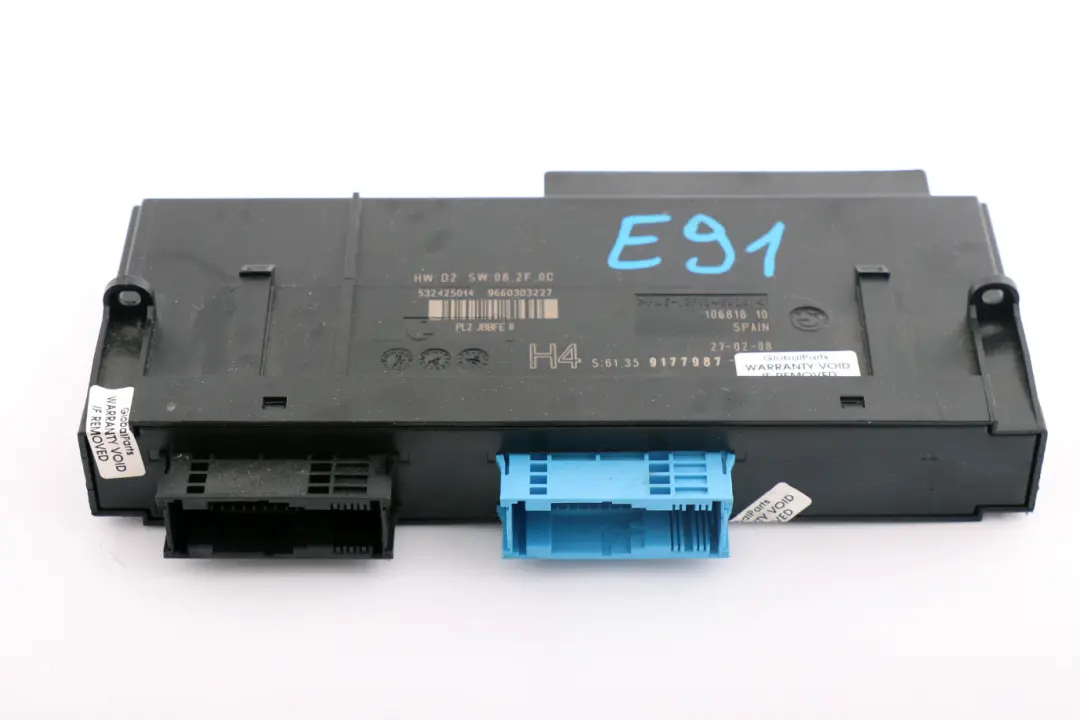 ECU Body Control Module H4 Electronic Box 6135 to BMW E91 with Part number 9177987 BMW E91 ECU Body Control Module H4 Electronic Box 6135 - SKU 9177987 - Part number 9177987