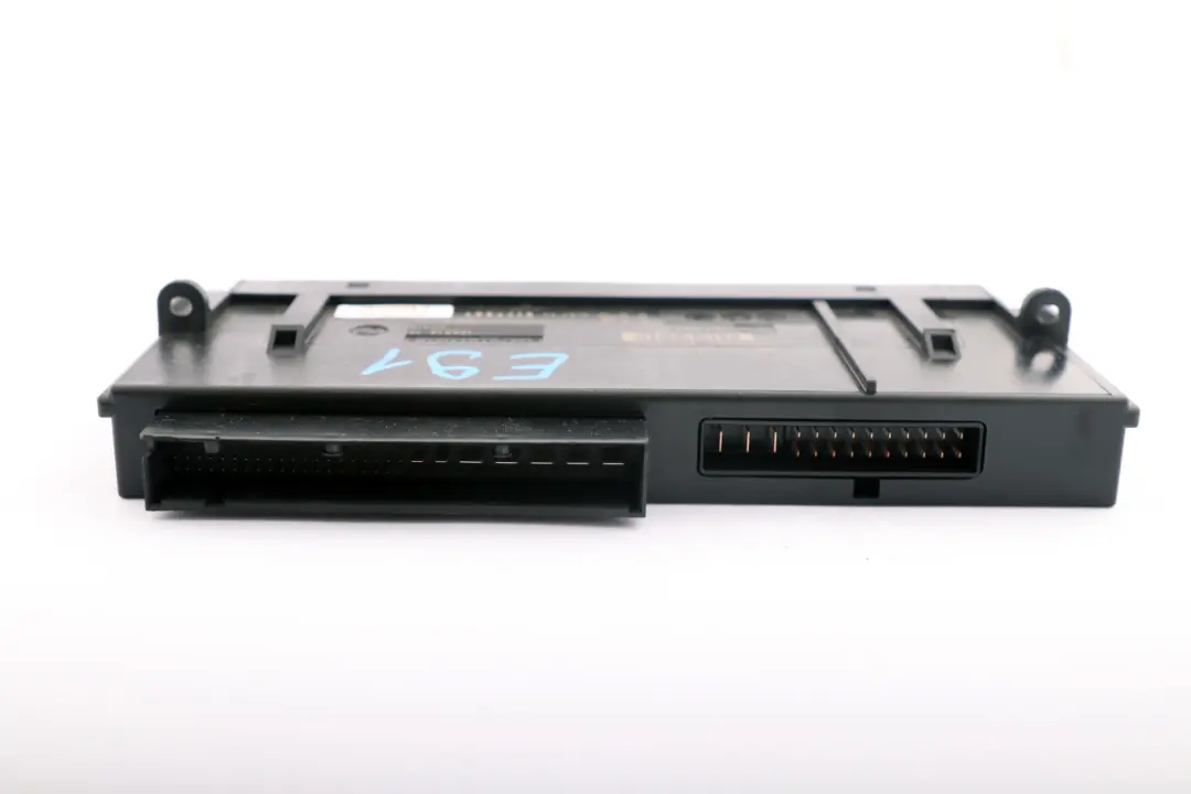 ECU Body Control Module H4 Electronic Box 6135 to BMW E91 with Part number 9177987 BMW E91 ECU Body Control Module H4 Electronic Box 6135 - SKU 9177987 - Part number 9177987