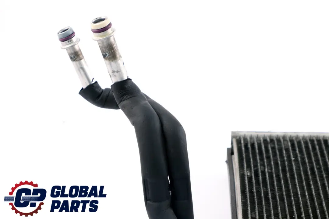 Evaporador para BMW E81 E87 E90 E91 E91N E92 E92N E93 LCI con número de pieza 9179803 BMW E81 E87 E90 E91 E91N E92 E92N E93 LCI Evaporador - SKU 9179803 - Número de pieza 9179803