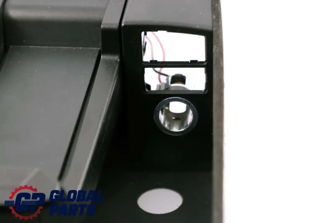 Ablageschale Mittelarmlehne Mittelkonsole Telefonablage für BMW 7 er F01 F02 F03 mit Teilenummer 9179823 BMW 7 er F01 F02 F03 Ablageschale Mittelarmlehne Mittelkonsole Telefonablage - SKU 9179823 - Teilenummer 9179823