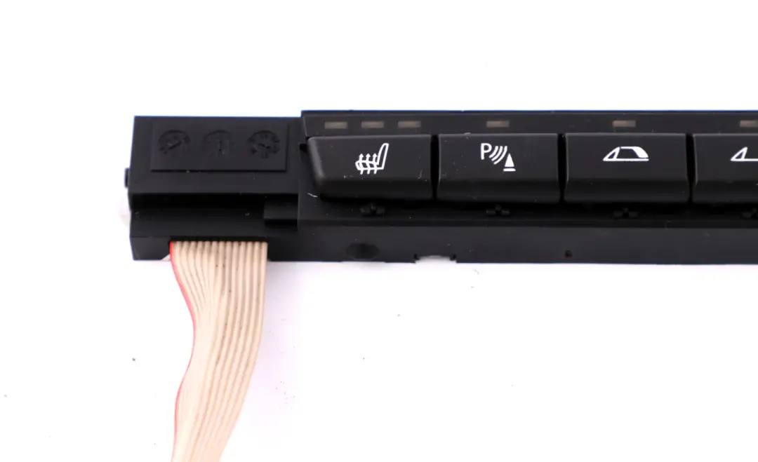 Consola Central Panel De Interruptores para BMW E88 Cabrio Convertible con número de pieza 9181247 BMW E88 Cabrio Convertible Consola Central Panel De Interruptores - SKU 9181247 - Número de pieza 9181247