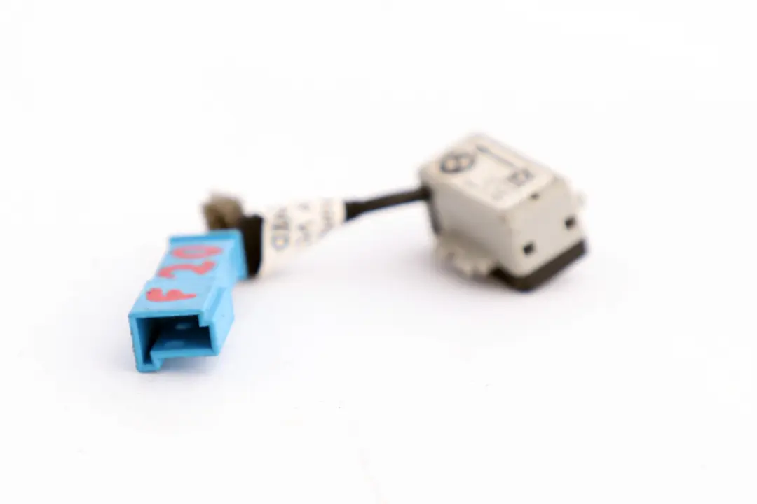 Microphone de telephone mains libres pour BMW F10 F11 F20 F21 F30 à propos du numéro de pièce 9181410 BMW F10 F11 F20 F21 F30 Microphone de telephone mains libres - SKU 9181410 - Numéro de pièce 9181410