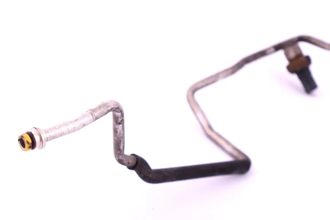 Druckleitung Schlauch Rohr Kondensator Verdampfer 6927829 für BMW 5 er E60 M5 mit Teilenummer 9181850 BMW 5 er E60 M5 Druckleitung Schlauch Rohr Kondensator Verdampfer 6927829 - SKU 9181850 - Teilenummer 9181850