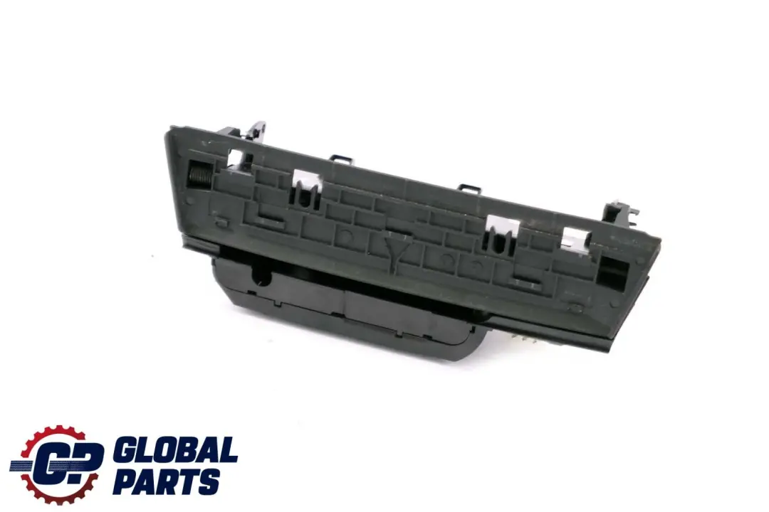 Cenicero Consola Central Cenicero Bandeja Almacenamiento para BMW F01 F02 F03 con número de pieza 9182502 BMW F01 F02 F03 Cenicero Consola Central Cenicero Bandeja Almacenamiento - SKU 9182502 - Número de pieza 9182502